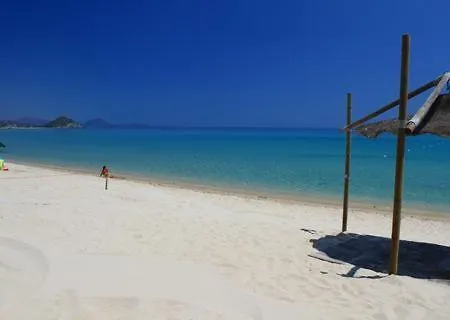 Cala Sinzias Al Mare Вилла Вилласимиус