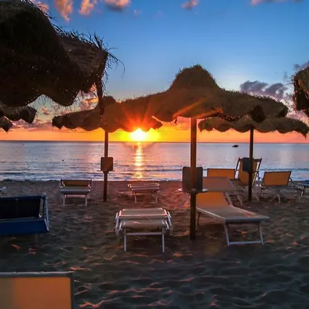 Вилла Cala Sinzias Al Mare